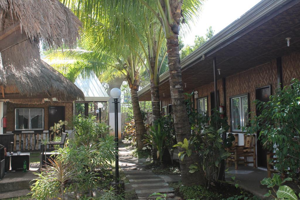 Paragayo Resort Tawala  Extérieur photo