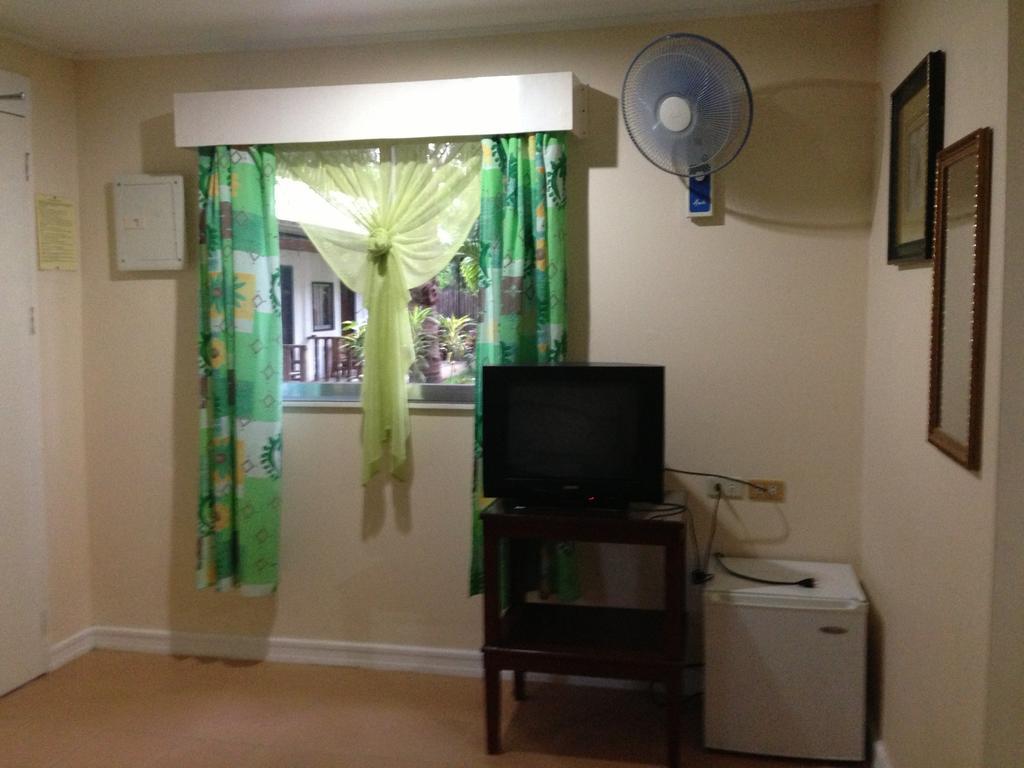 Paragayo Resort Tawala  Extérieur photo