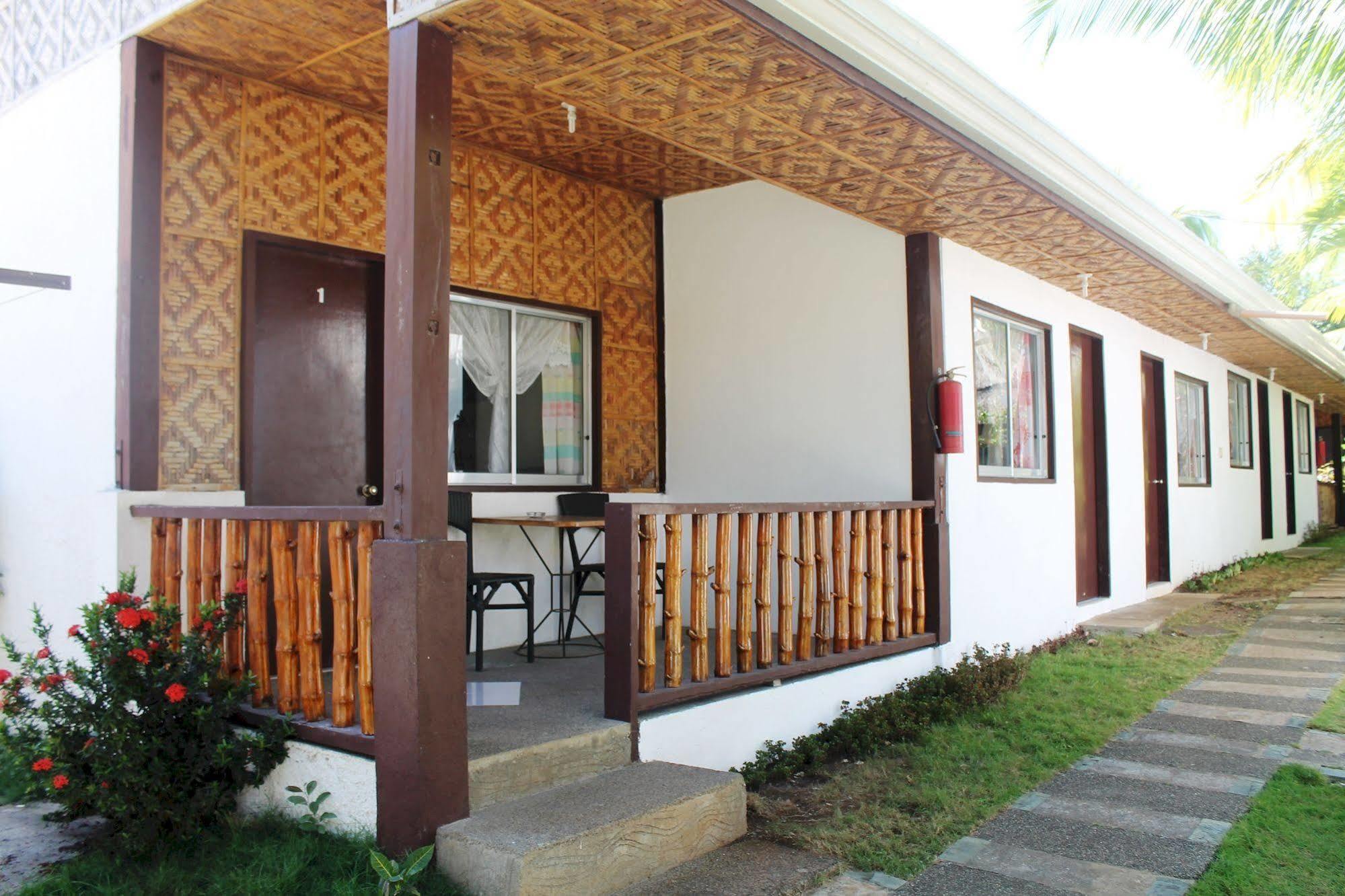 Paragayo Resort Tawala  Extérieur photo