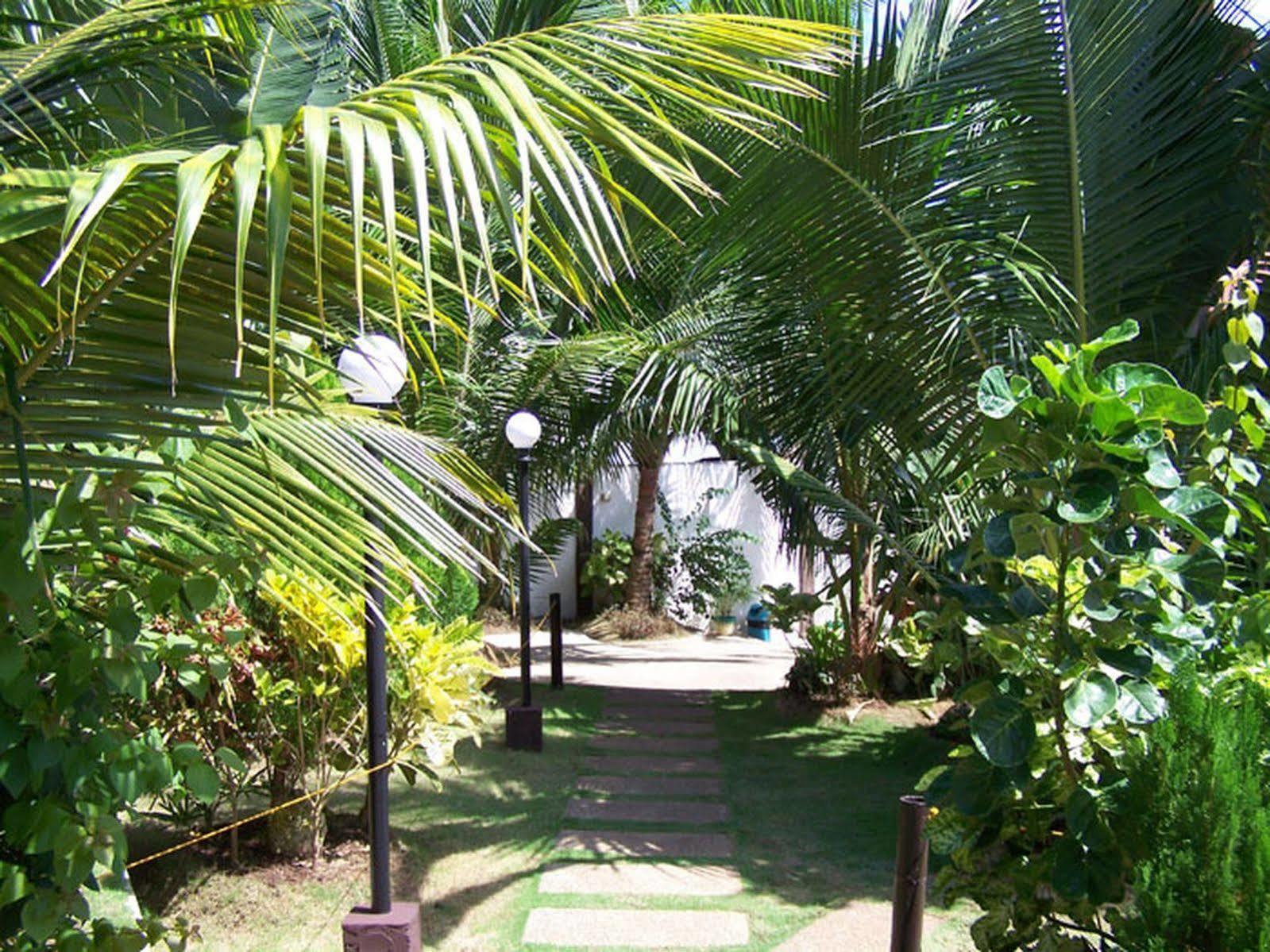 Paragayo Resort Tawala  Extérieur photo